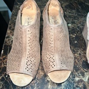 Women’s wedge open toe sandals